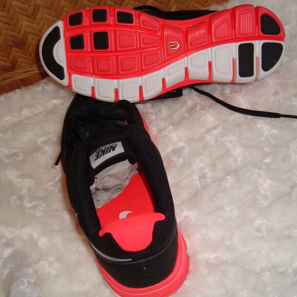 NWT Nike Free XT Motion Fit Training Free Shoes Black Running Shoe Sz 5 (3.5) - Picture 8 of 10